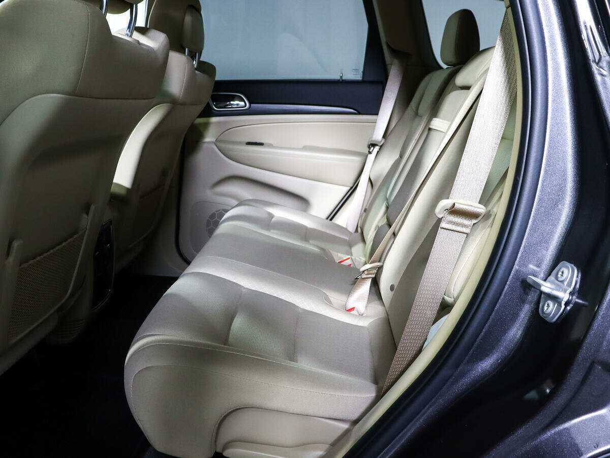 Jeep Grand Cherokee 2019 года с пробегом. Фото: #7