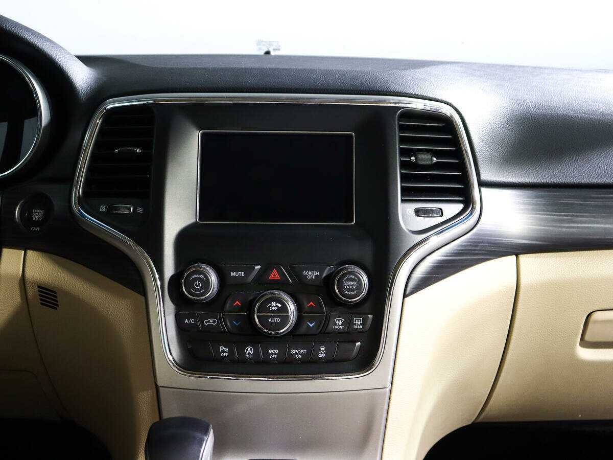 Jeep Grand Cherokee 2019 года с пробегом. Фото: #10