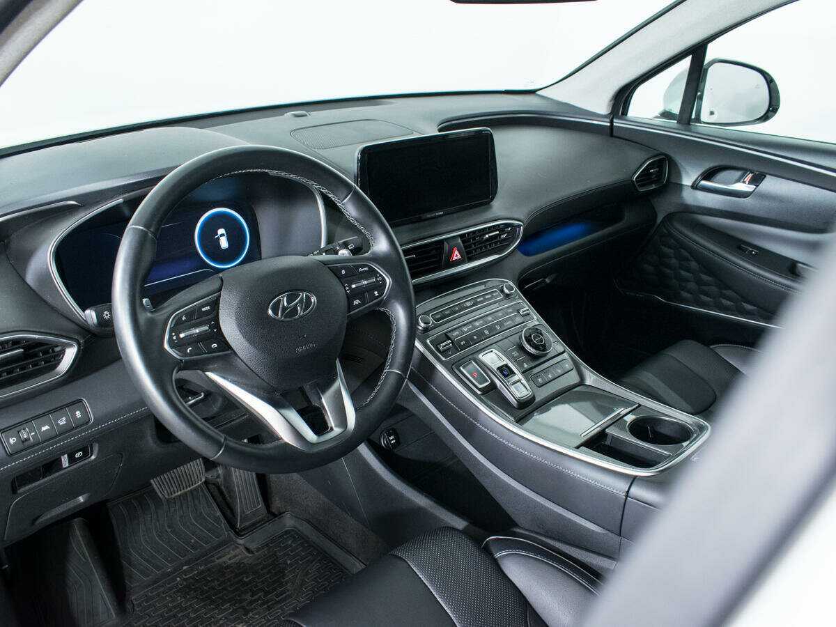 Hyundai Santa Fe 2021 года с пробегом. Фото: #12