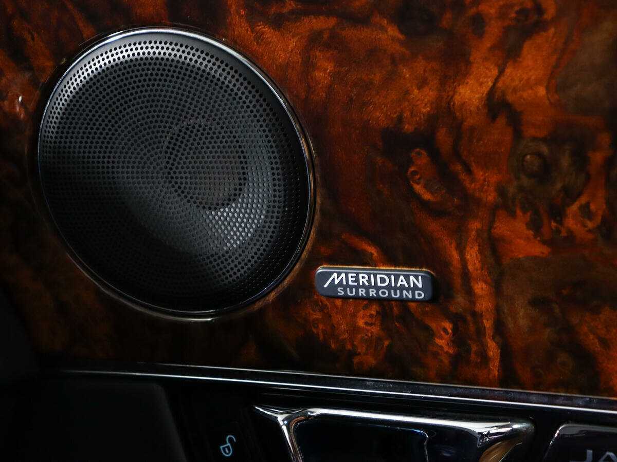 Jaguar XJ 2014 года с пробегом. Фото: #30