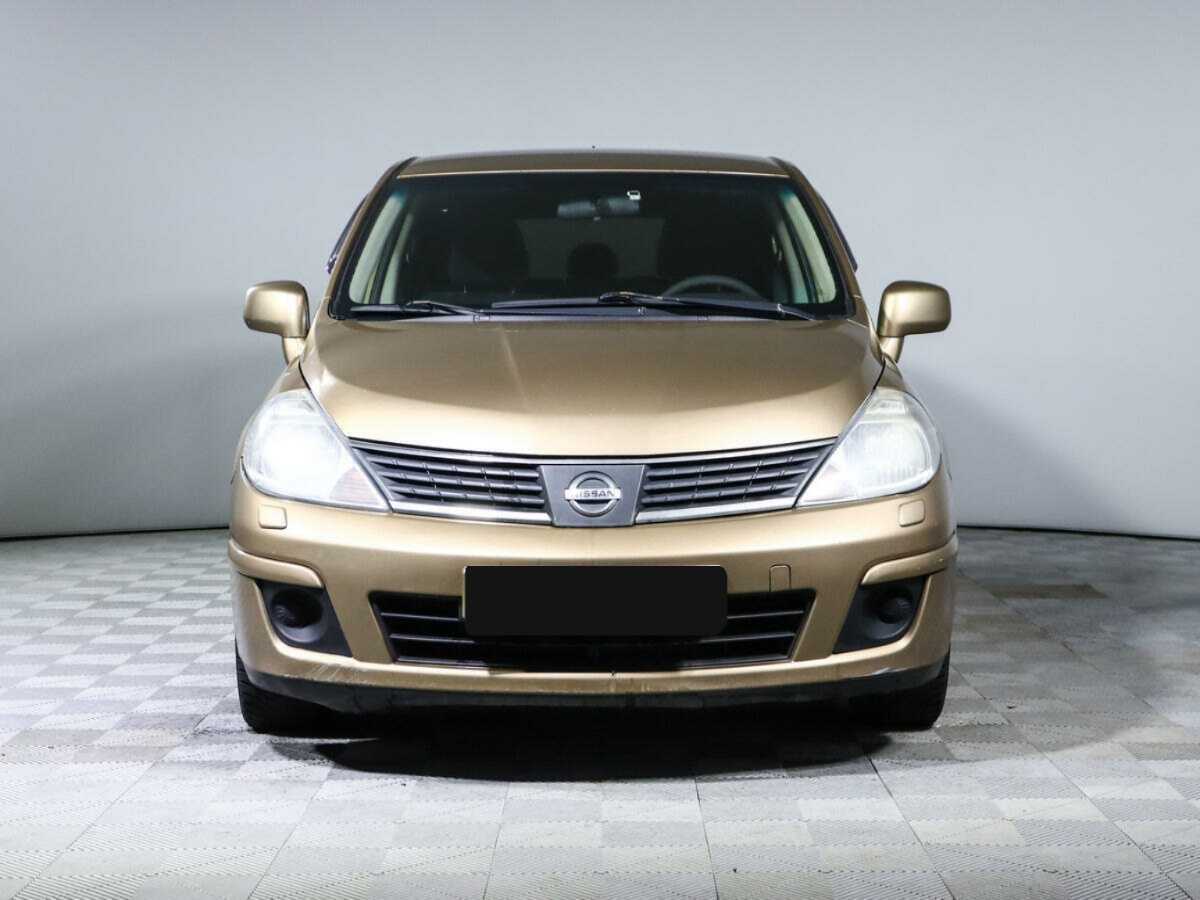 Nissan Tiida 2007 года с пробегом. Фото: #1