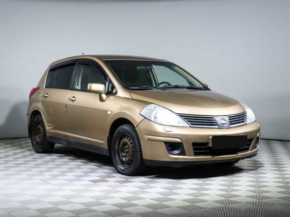 Nissan Tiida 2007 года с пробегом. Фото: #2