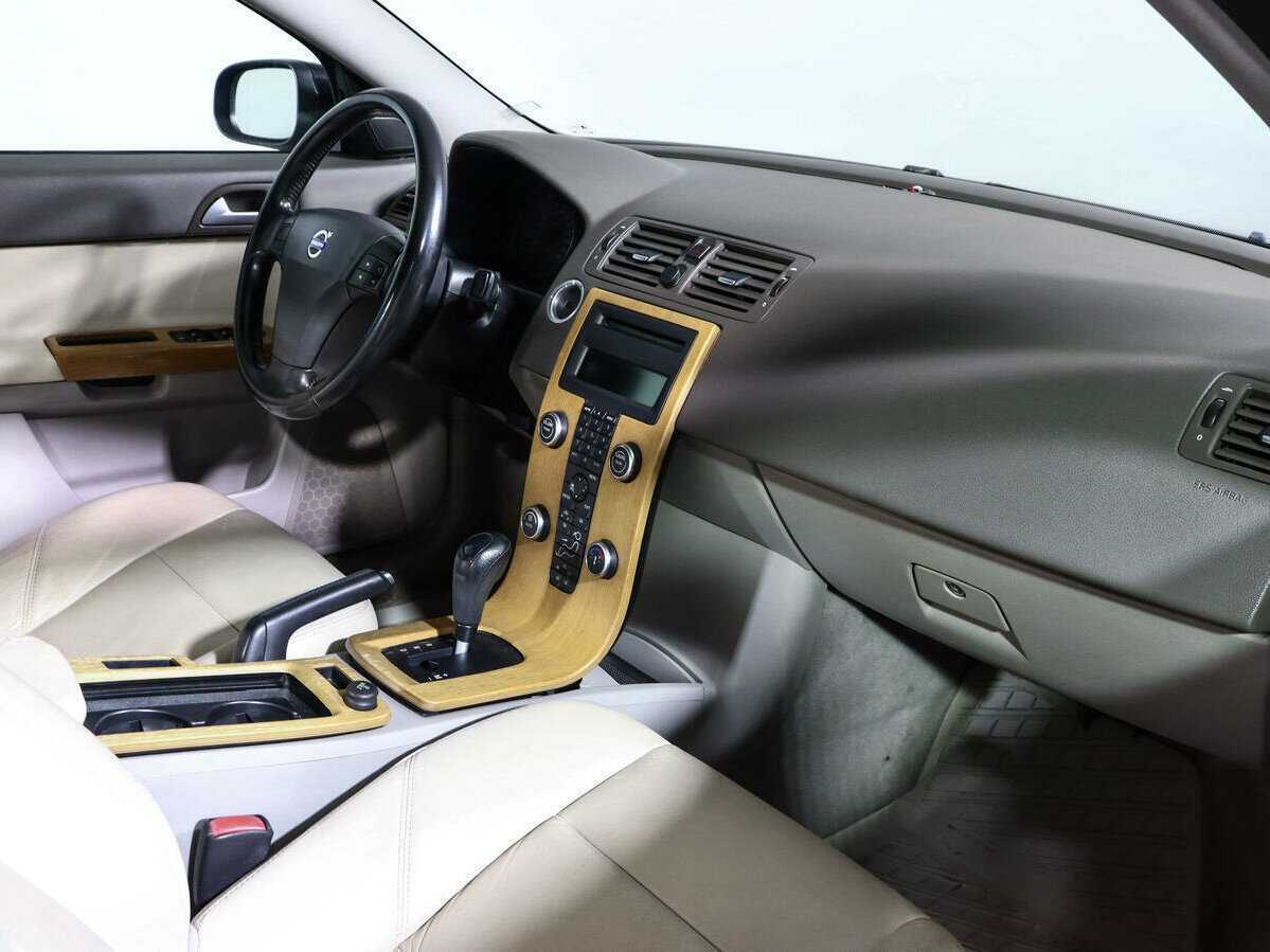 Volvo S40 2008 года с пробегом. Фото: #6