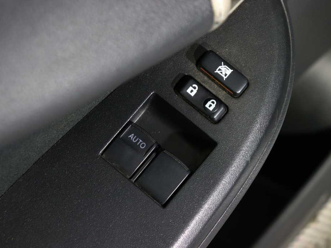 Toyota Corolla 2007 года с пробегом. Фото: #14