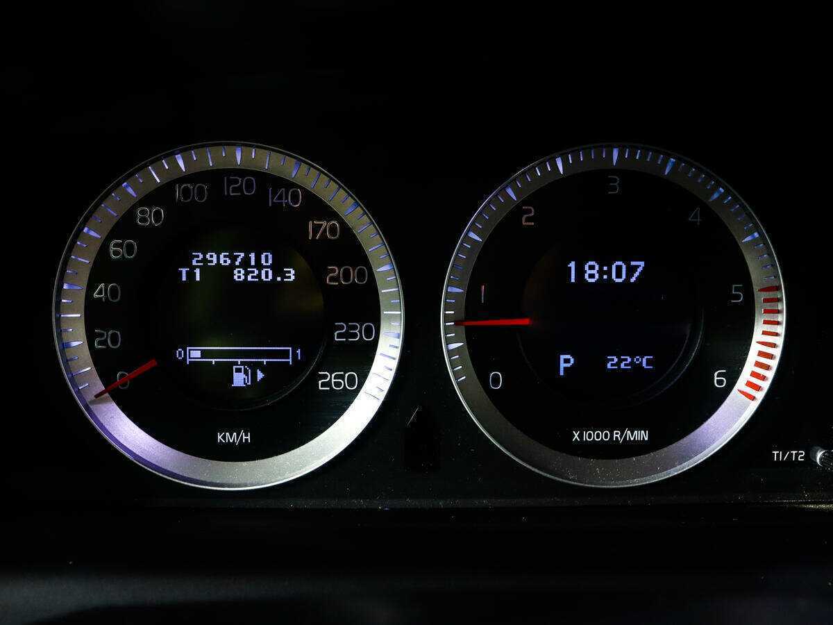 Volvo XC60 2010 года с пробегом. Фото: #8