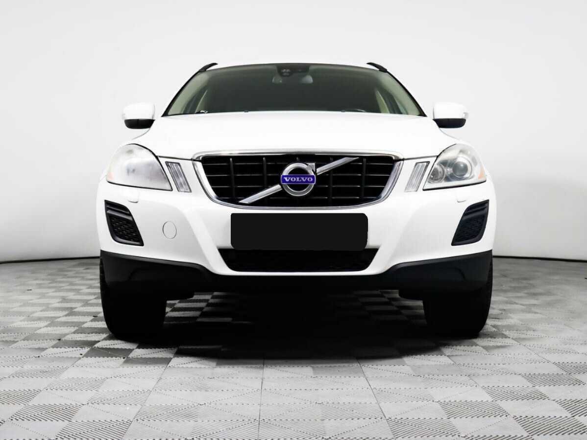 Volvo XC60 2010 года с пробегом. Фото: #1
