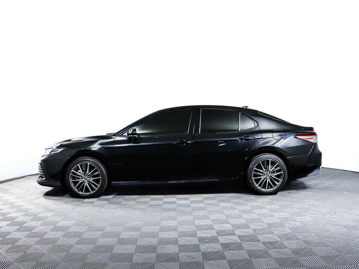 Toyota Camry 2023 года с пробегом. Фото: #7