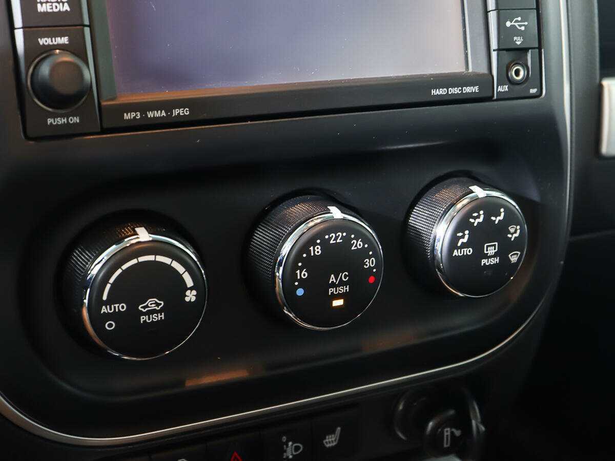 Jeep Compass 2013 года с пробегом. Фото: #19