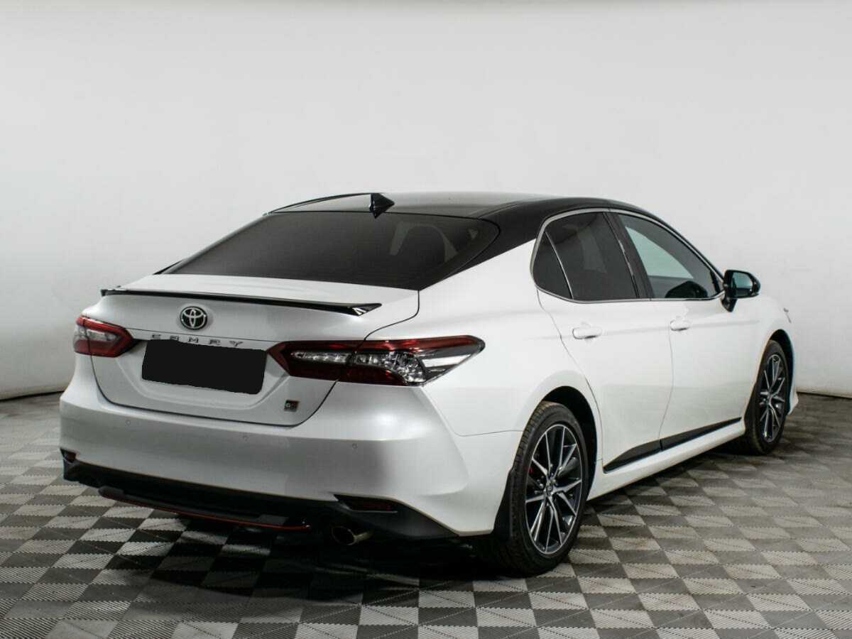 Toyota Camry 2021 года с пробегом. Фото: #4