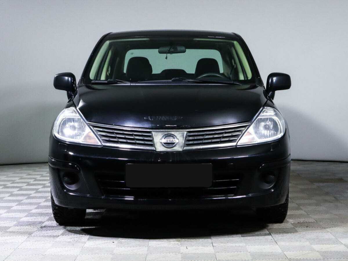 Nissan Tiida 2010 года с пробегом. Фото: #1