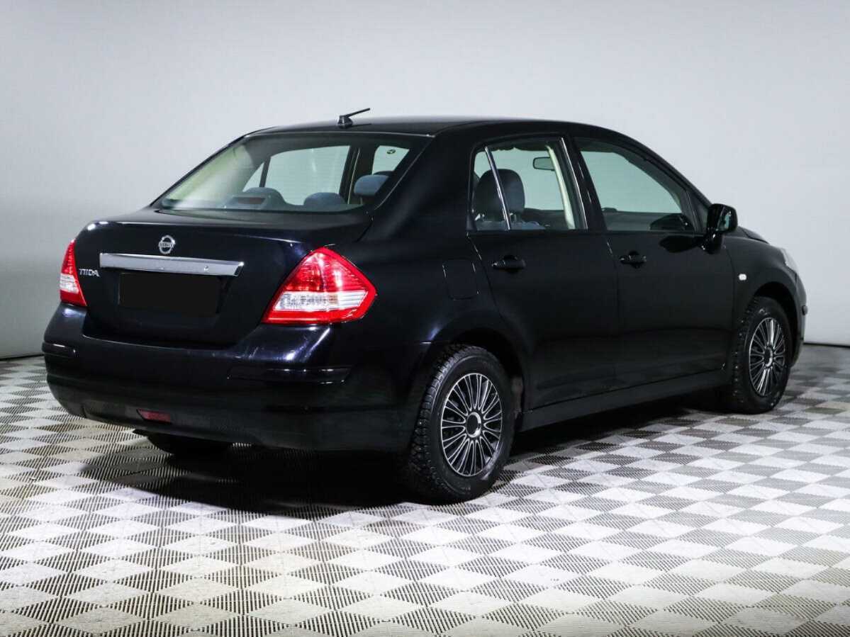 Nissan Tiida 2010 года с пробегом. Фото: #3