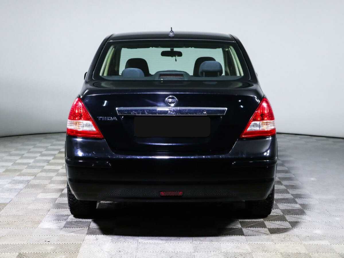 Nissan Tiida 2010 года с пробегом. Фото: #4