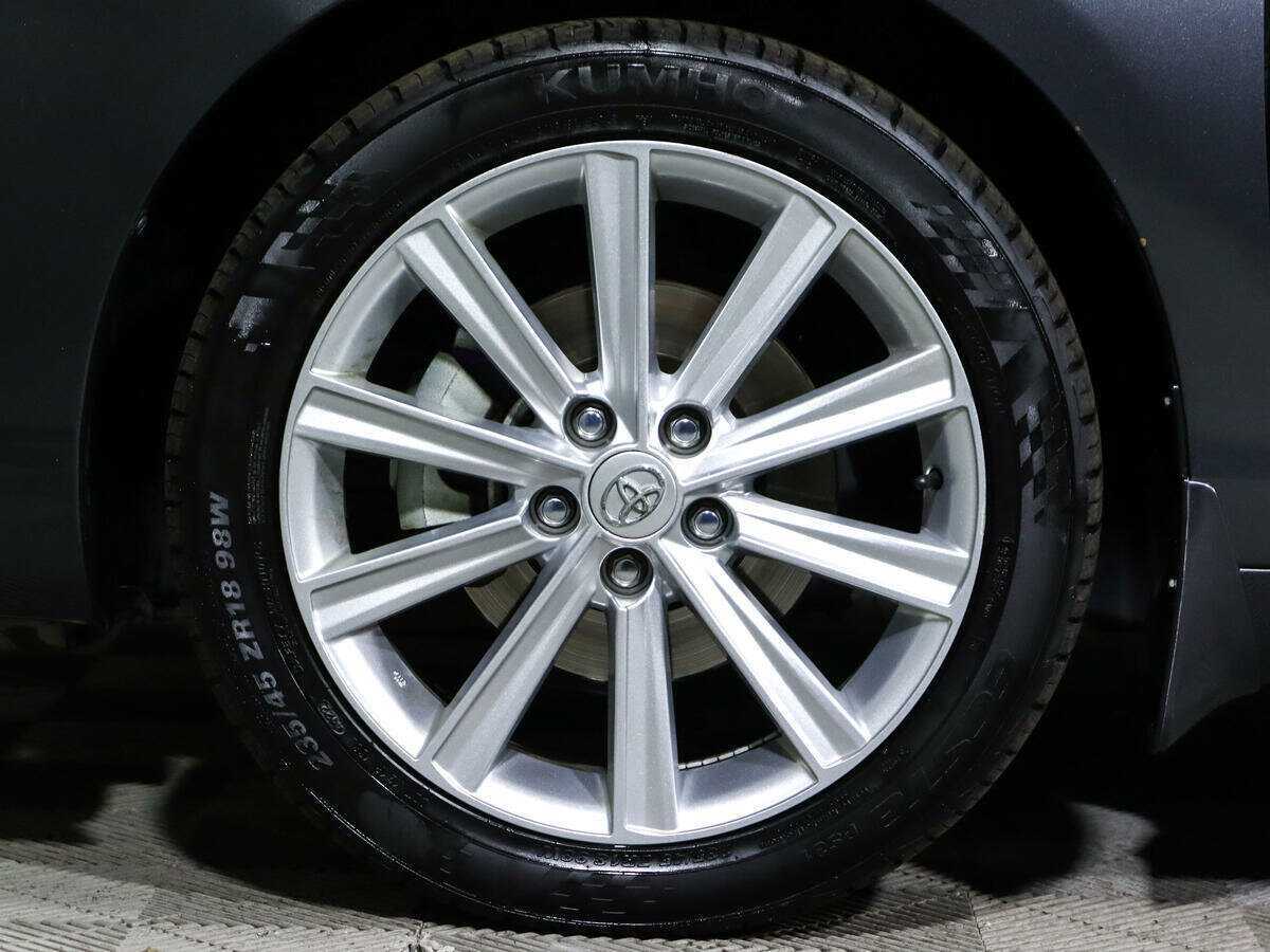 Toyota Camry 2010 года с пробегом. Фото: #14