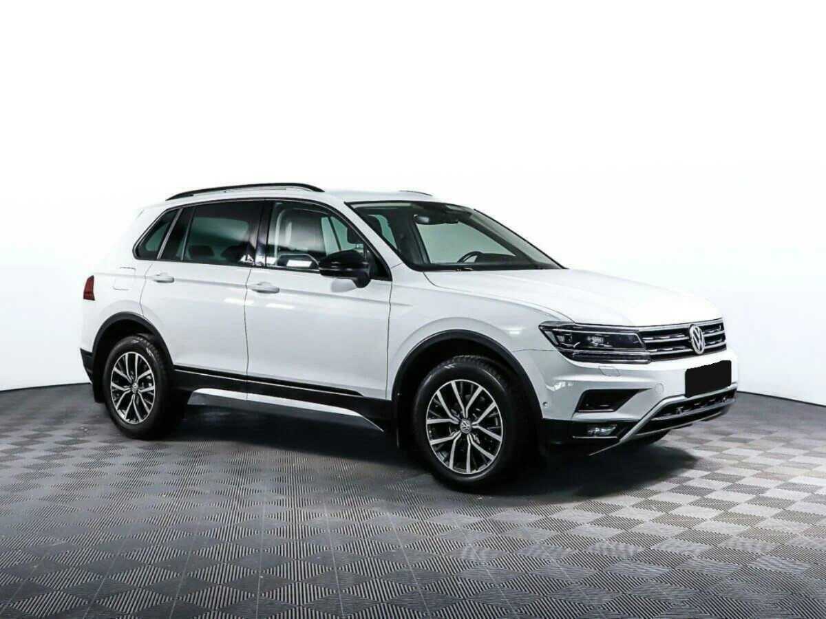 Volkswagen Tiguan 2018 года с пробегом. Фото: #2