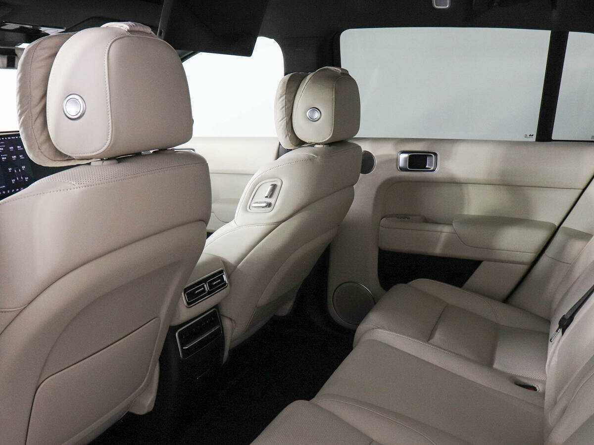 LiXiang L7 2024 года с пробегом. Фото: #11