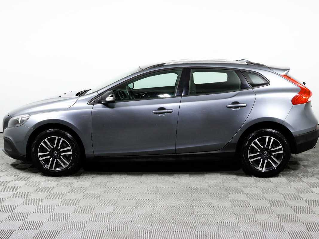 Volvo V40 Cross Country 2017 года с пробегом. Фото: #7