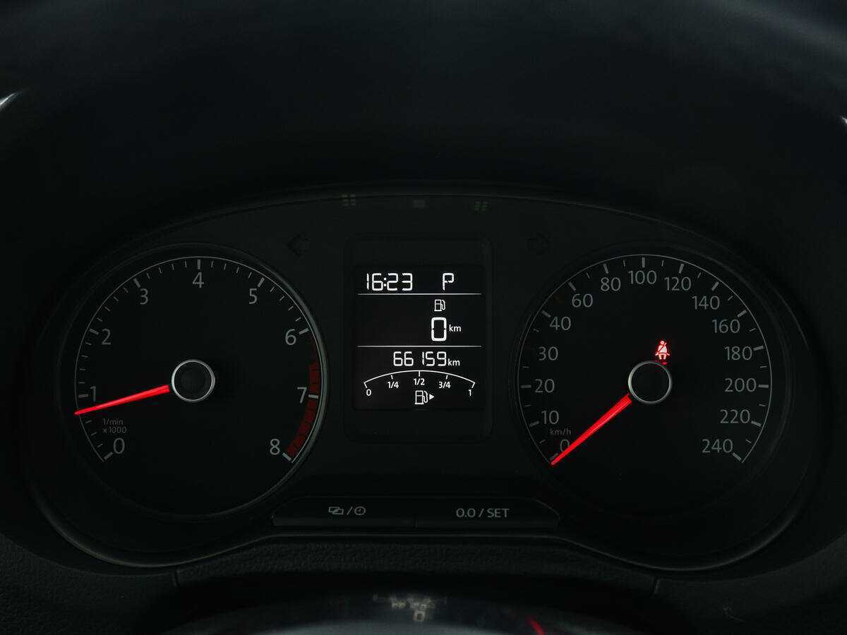 Б/У Фольксваген Поло 2020 года. Фото: #10