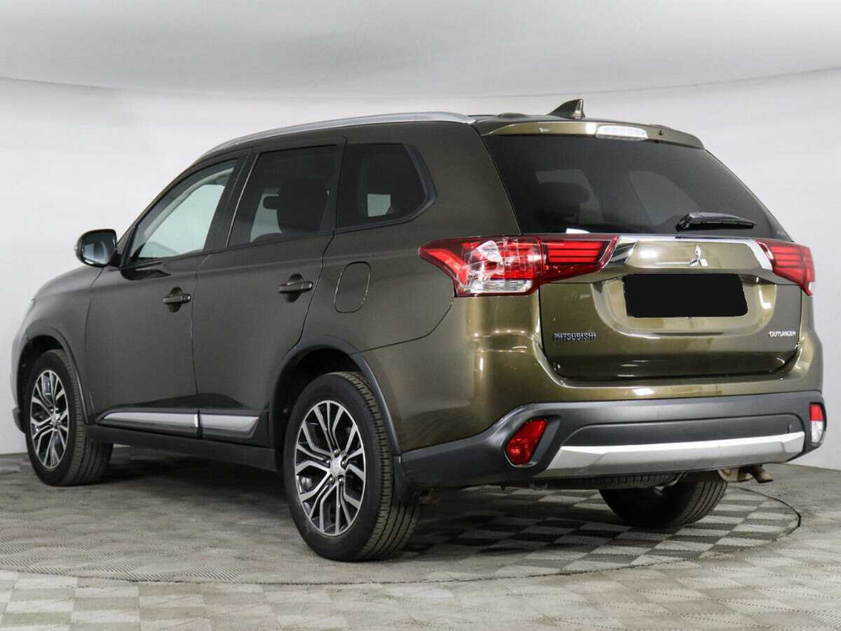 Mitsubishi Outlander 2018 года с пробегом. Фото: #6