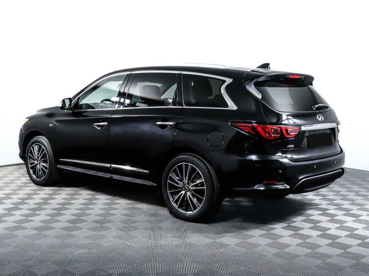 Infiniti QX60 2019 года с пробегом. Фото: #6