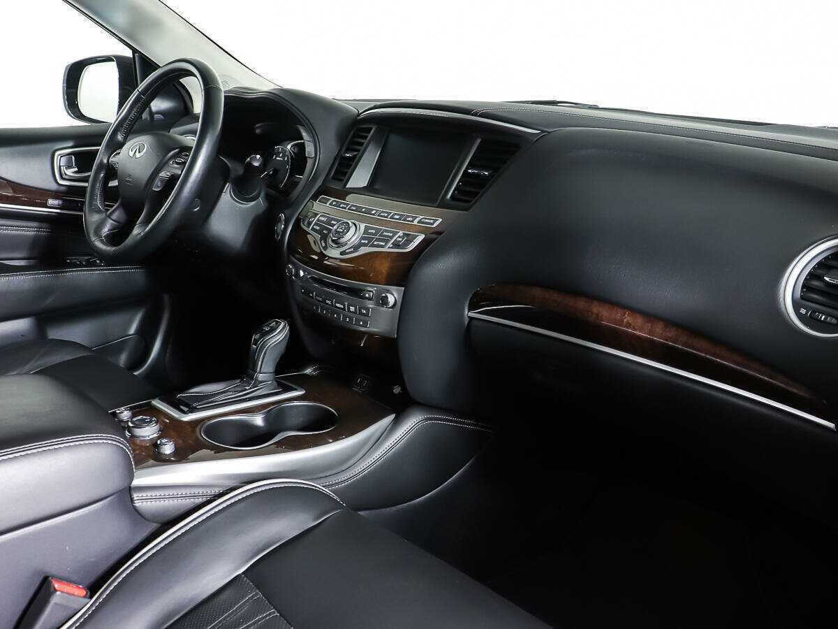 Infiniti QX60 2019 года с пробегом. Фото: #8