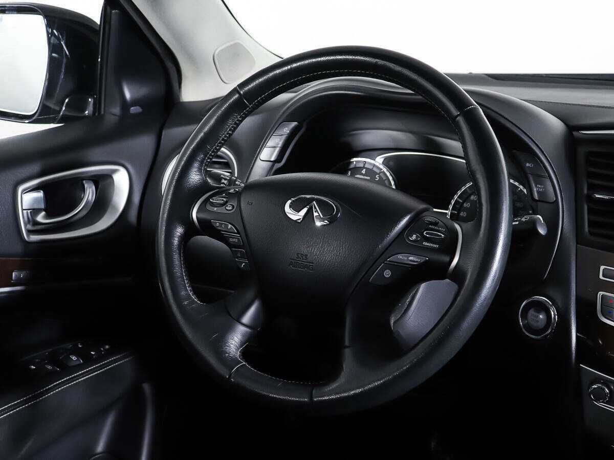 Infiniti QX60 2019 года с пробегом. Фото: #15