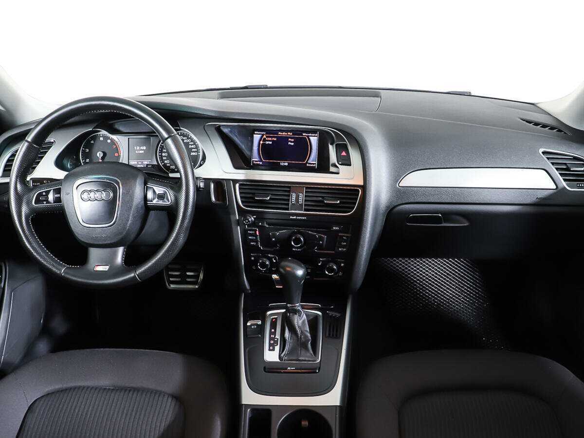 Audi A4 2011 года с пробегом. Фото: #11