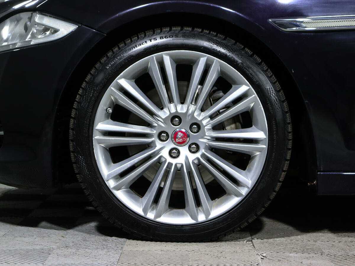 Jaguar XJ 2014 года с пробегом. Фото: #12