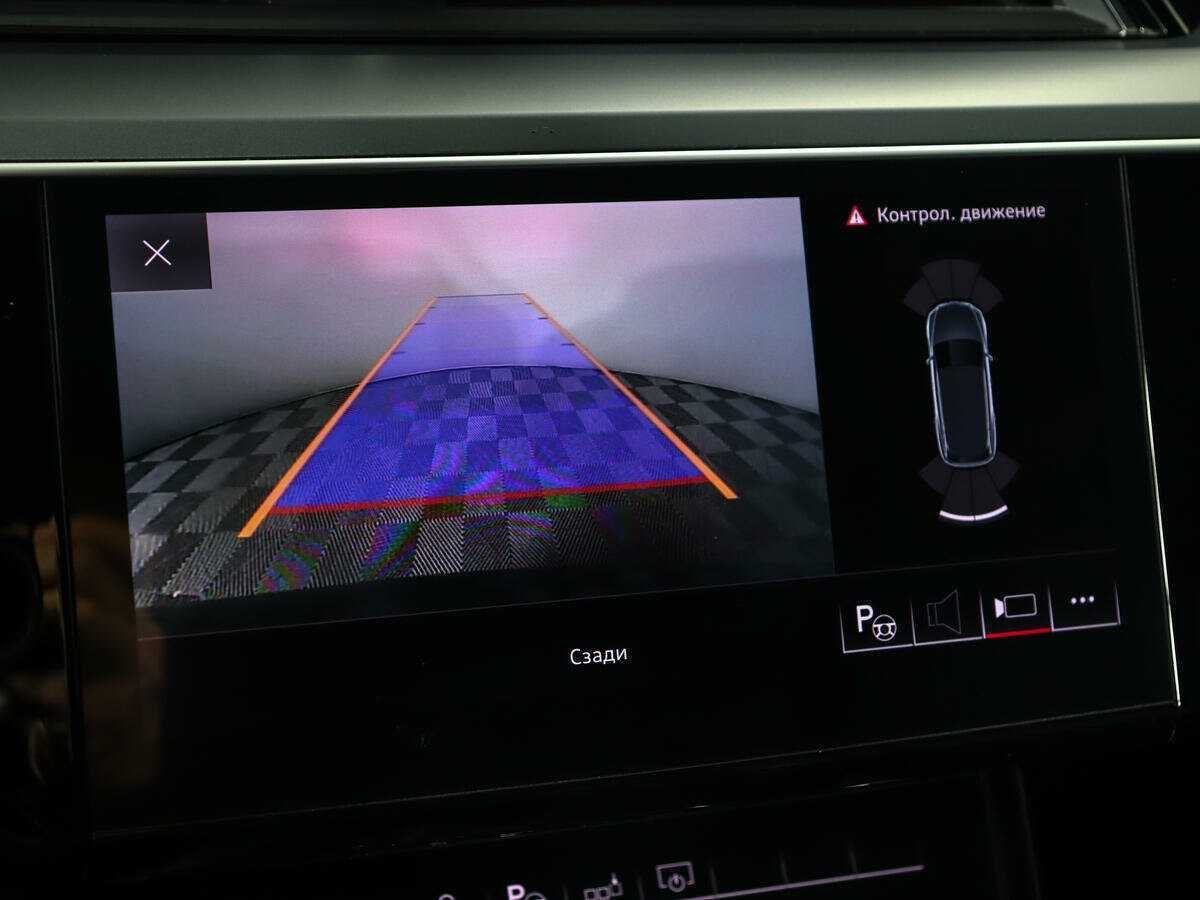 Audi e-tron 2019 года с пробегом. Фото: #13