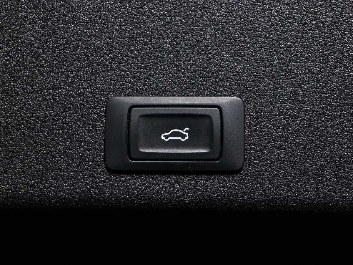 Audi e-tron 2019 года с пробегом. Фото: #18