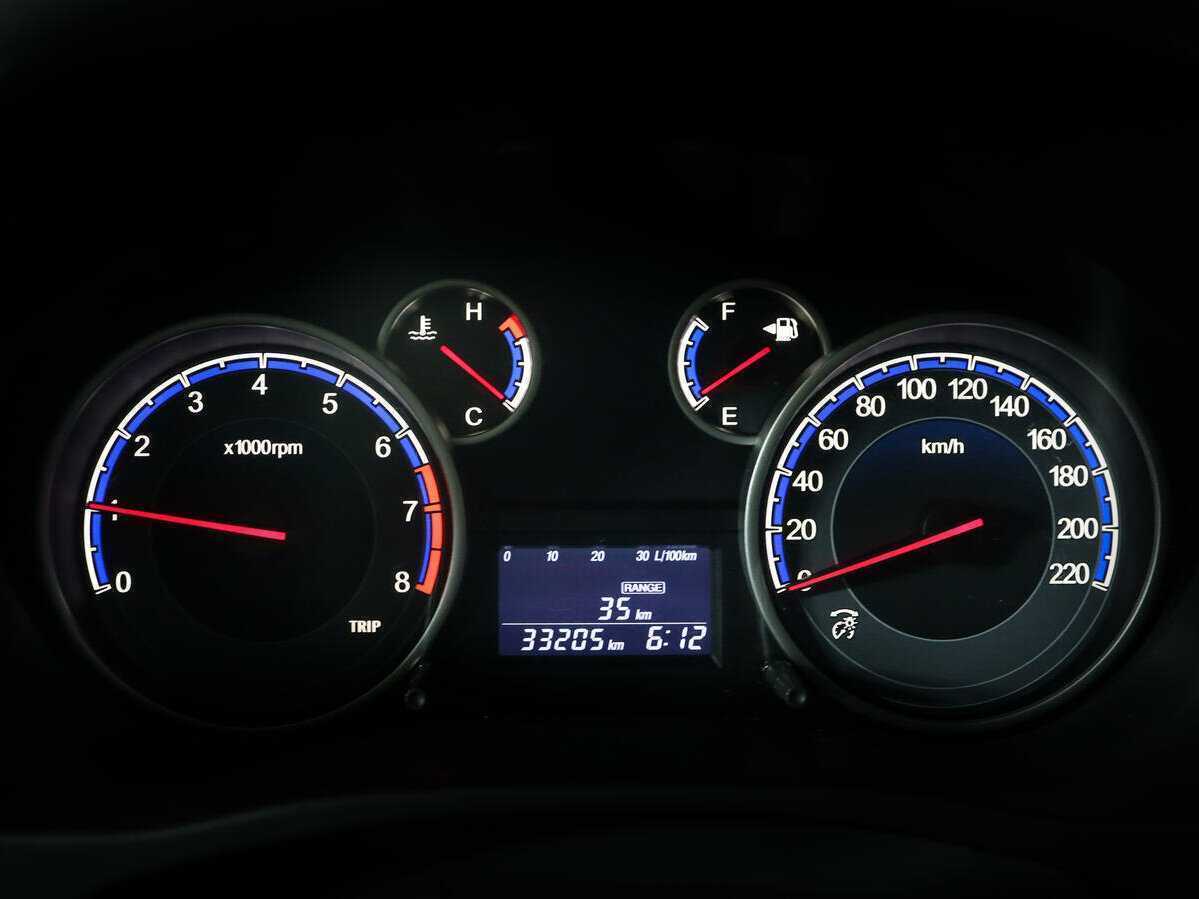 Б/У Сузуки С-Икс4 2014 года. Фото: #10