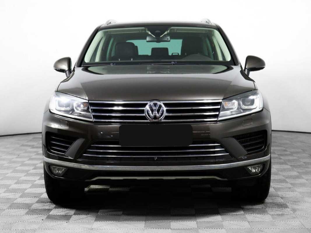 Volkswagen Touareg 2016 года с пробегом. Фото: #1