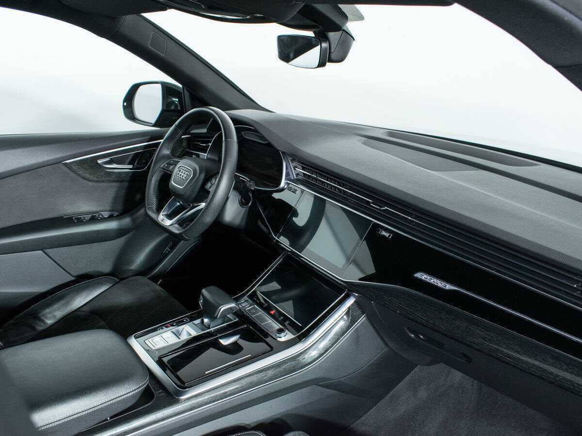 Audi Q8 2019 года с пробегом. Фото: #6
