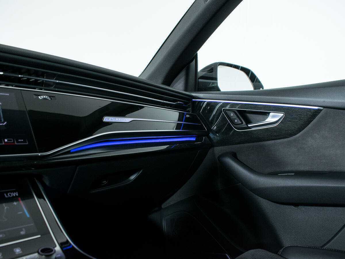 Audi Q8 2019 года с пробегом. Фото: #12