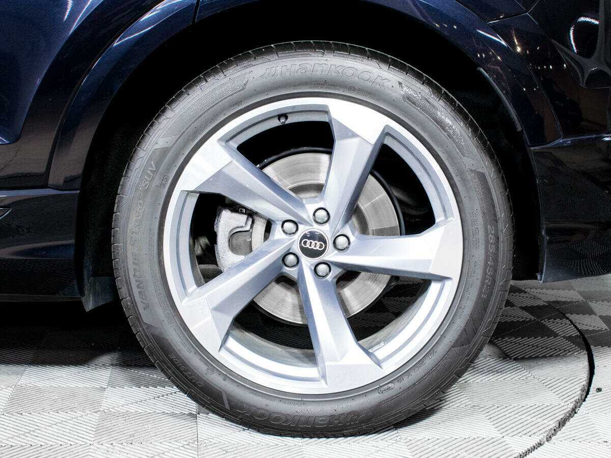 Audi Q8 2019 года с пробегом. Фото: #18