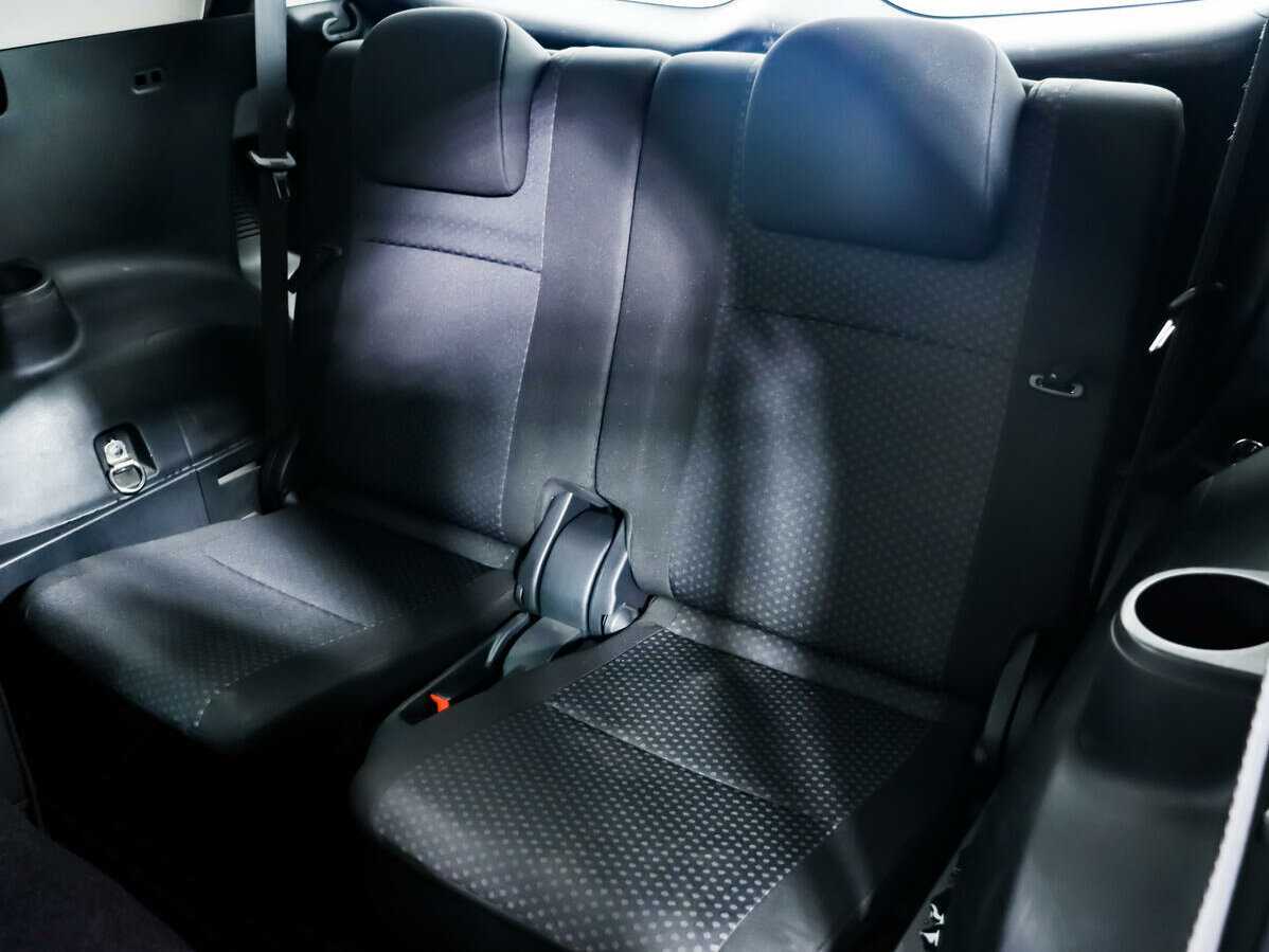 Toyota Verso 2010 года с пробегом. Фото: #12