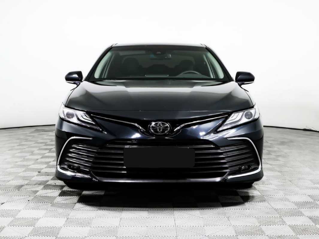 Toyota Camry 2022 года с пробегом. Фото: #1