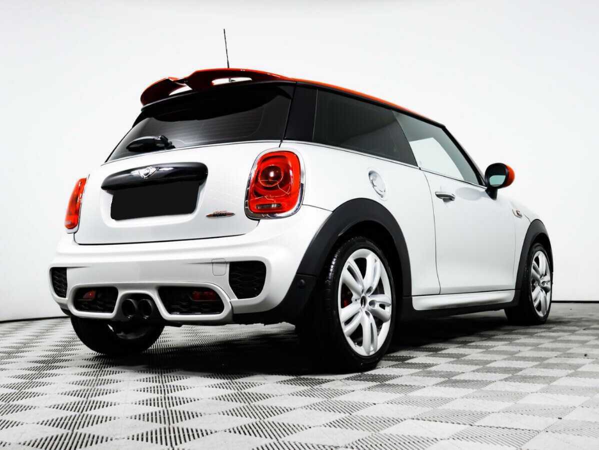 Mini Hatch 2017 года с пробегом. Фото: #4