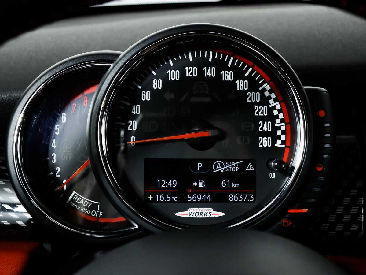 Mini Hatch 2017 года с пробегом. Фото: #9