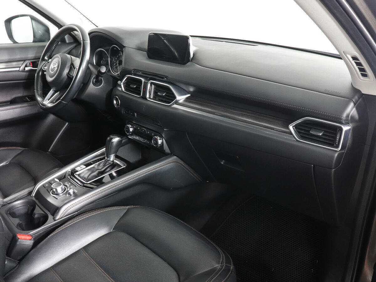 Mazda CX-5 2018 года с пробегом. Фото: #9
