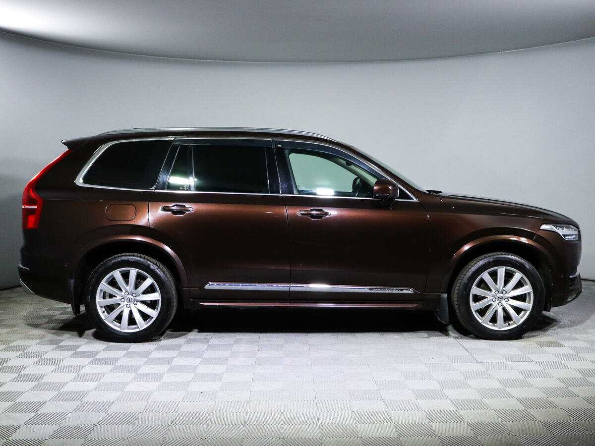 Volvo XC90 2017 года с пробегом. Фото: #3