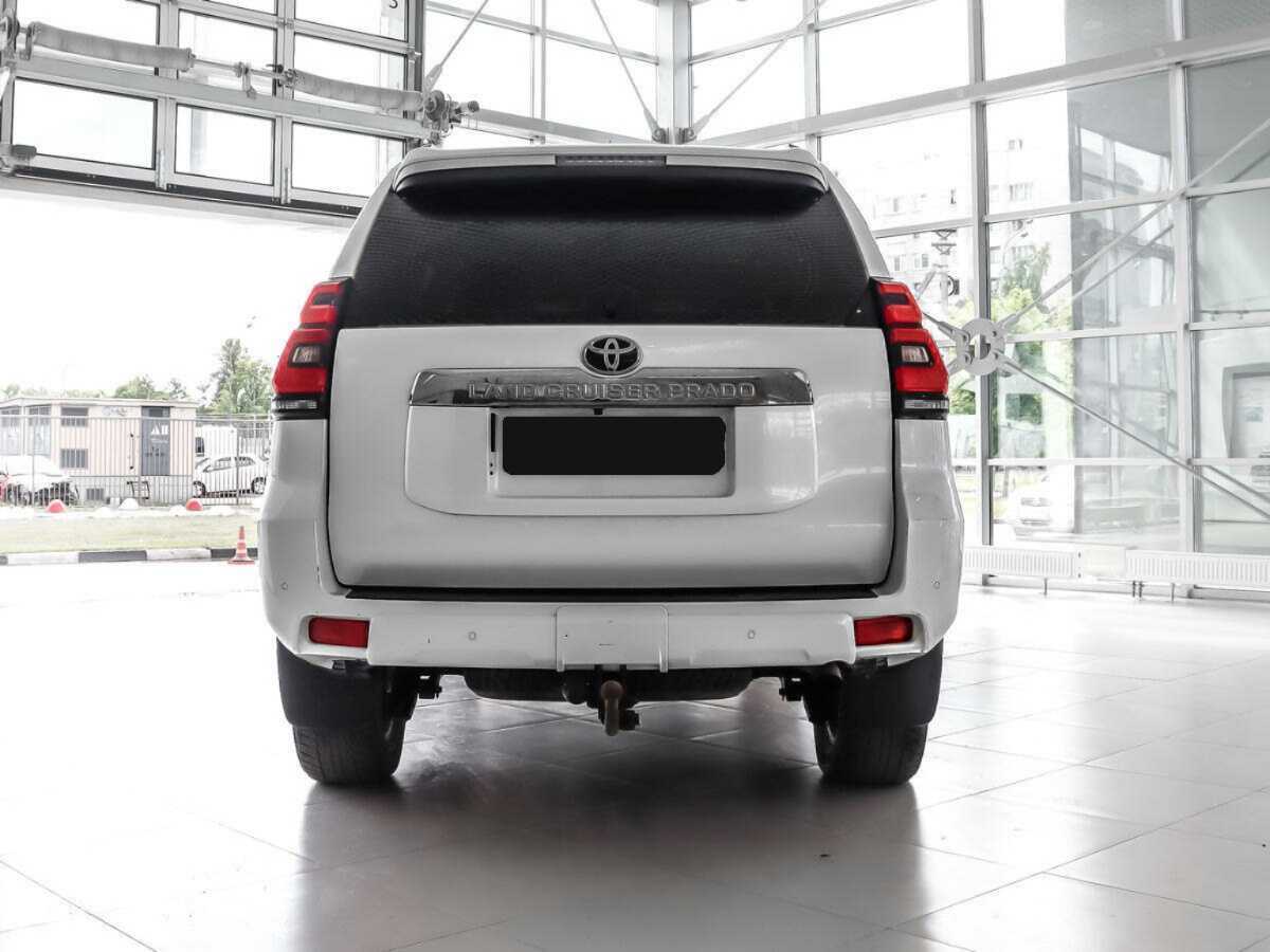 Toyota Land Cruiser Prado 2019 года с пробегом. Фото: #5
