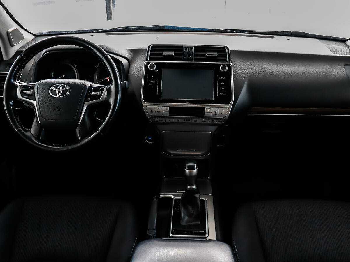 Toyota Land Cruiser Prado 2019 года с пробегом. Фото: #7