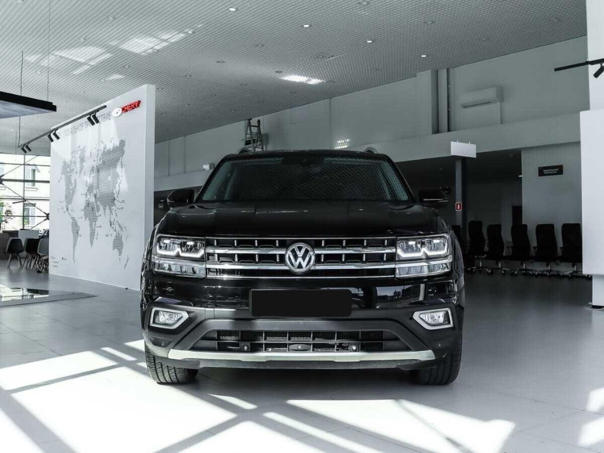 Volkswagen Teramont 2018 года с пробегом. Фото: #1