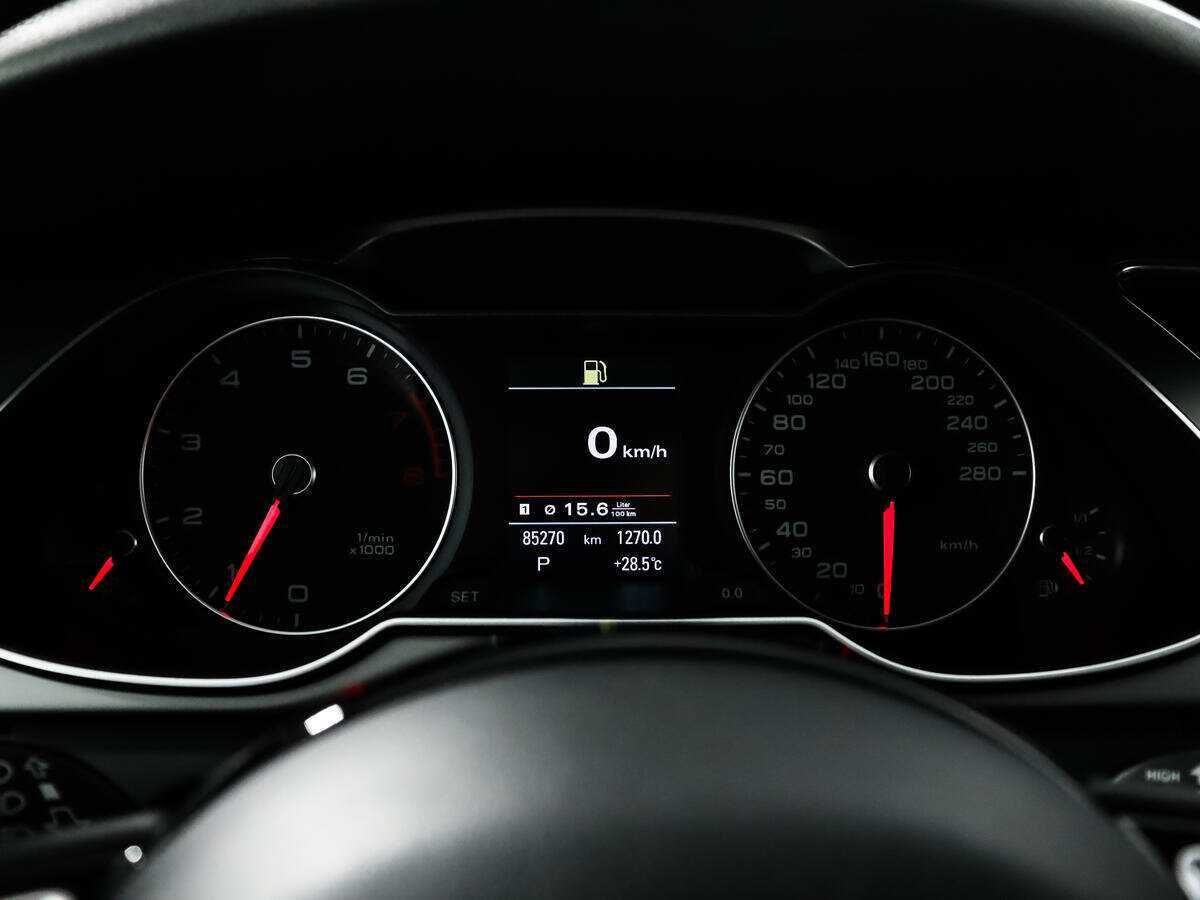 Audi A4 2013 года с пробегом. Фото: #7