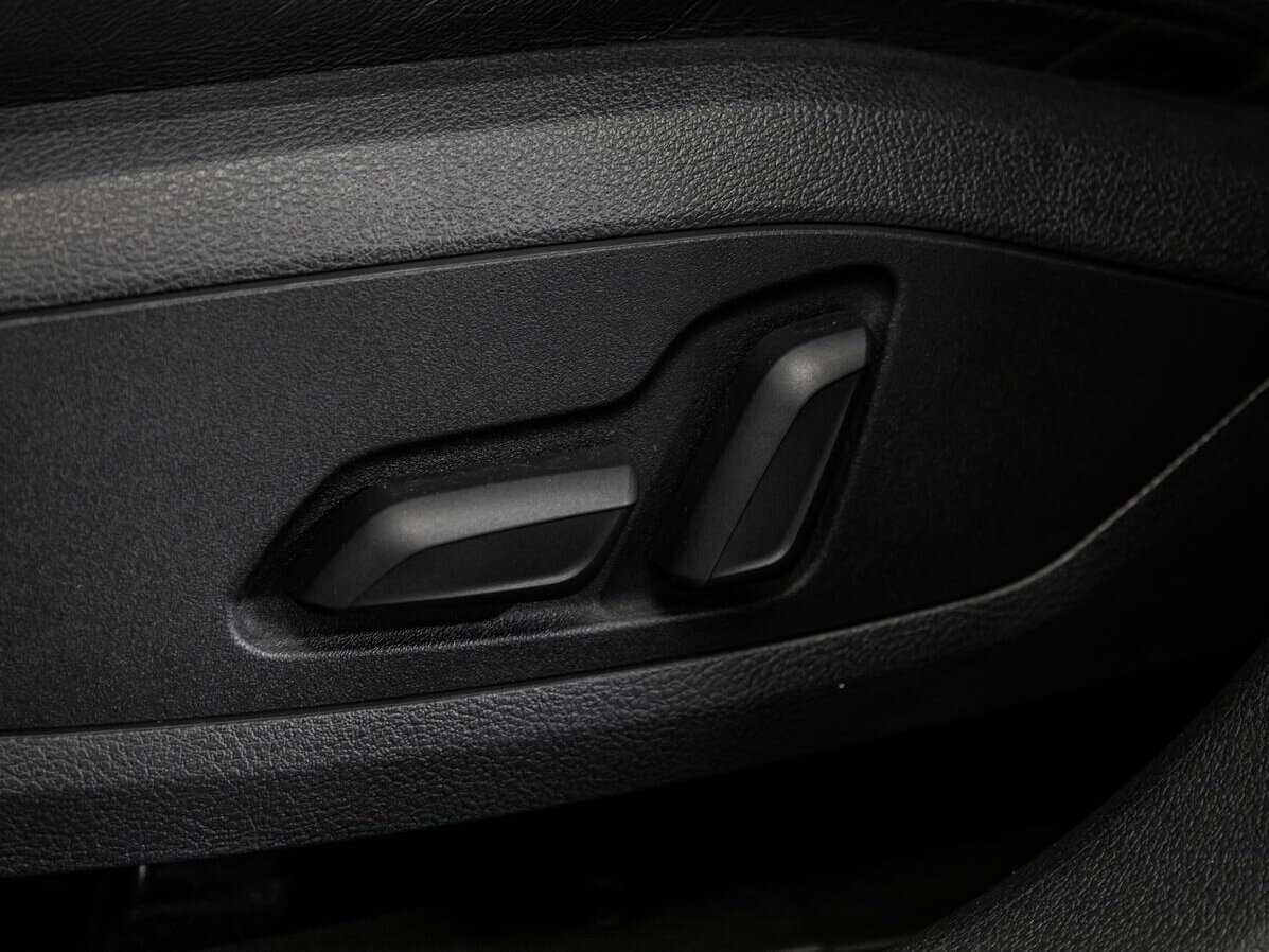 Audi A4 2020 года с пробегом. Фото: #19