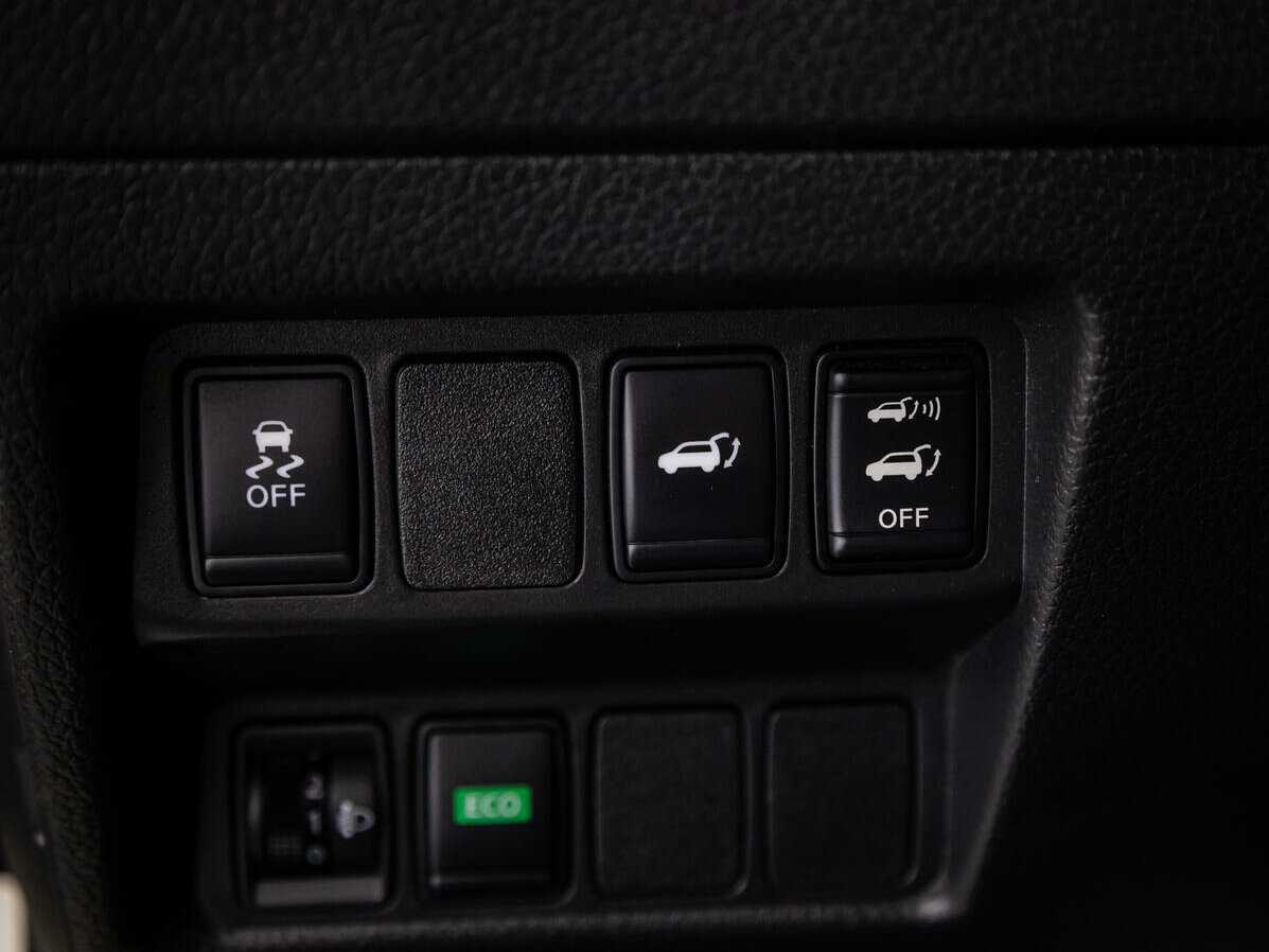 Б/У Ниссан Икс-Трейл 2018 года. Фото: #17