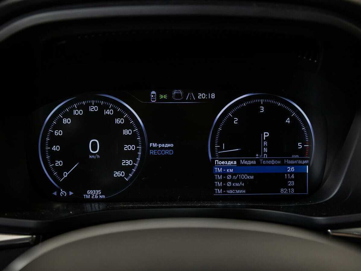 Volvo XC60 2018 года с пробегом. Фото: #9