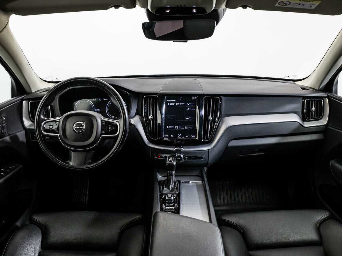 Volvo XC60 2018 года с пробегом. Фото: #10