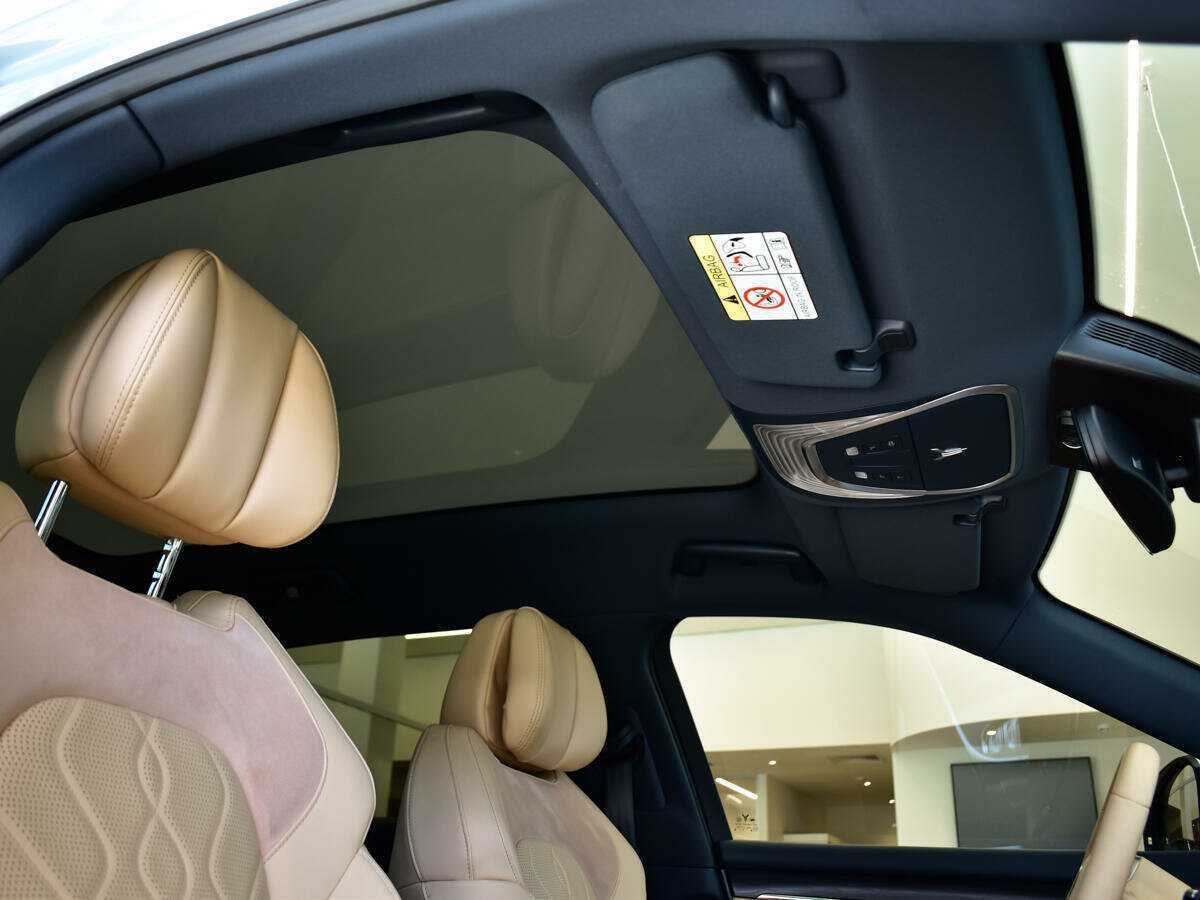 Voyah Free 2022 года с пробегом. Фото: #10