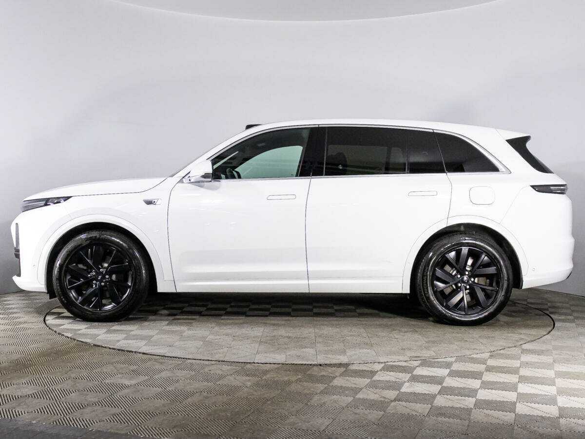 LiXiang L7 2023 года с пробегом. Фото: #7